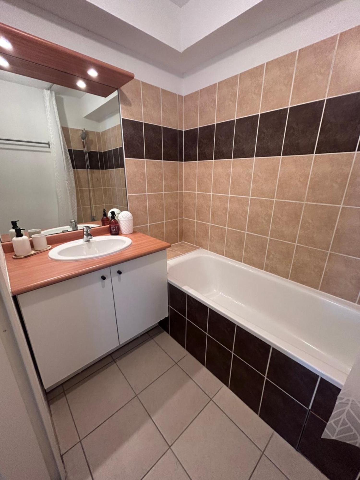 T2 Climatise Apartment Port-Saint-Louis-du-Rhône