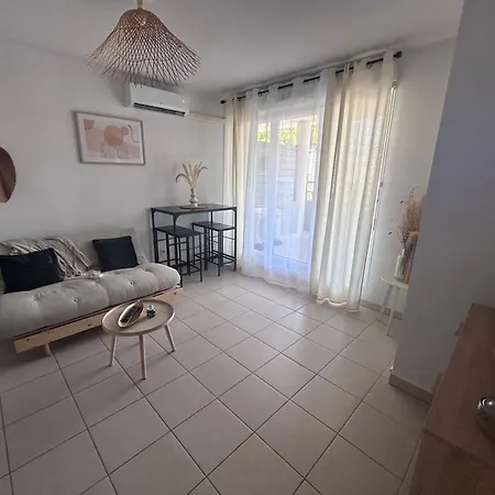 Appartement T2 Climatise Port-Saint-Louis-du-Rhône Extérieur photo