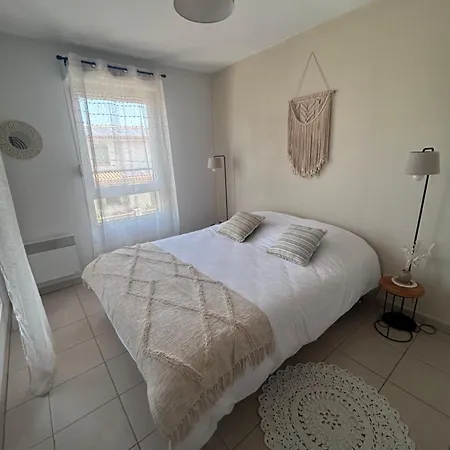 Appartement T2 Climatise Port-Saint-Louis-du-Rhône Extérieur photo